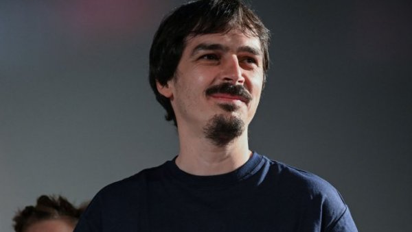 ПРИЗНАЊЕ ЗА ВЕТРЕ,ПРИЧАЈ СА МНОМ: Филм Стефана Ђорђевића освојио главну награду на 38. Болзано Филм Фестивалу у Италији ПРИЗНАЊЕ ЗА ВЕТРЕ,ПРИЧАЈ СА МНОМ: Филм Стефана Ђорђевића освојио главну награду на 38. Болзано Филм Фестивалу у Италији