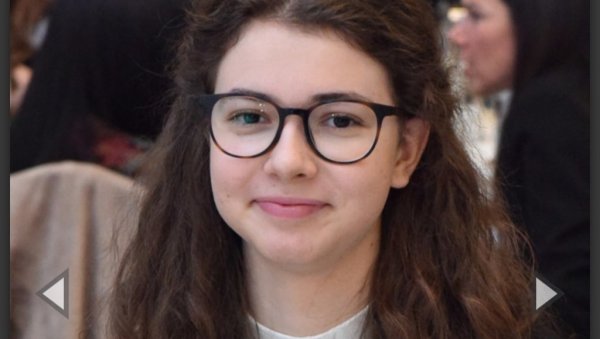 ОЛИМПИЈАДА ИЗ ФИЛОЗОФИЈЕ: Победница Калина Павловић, ученица Математичке гимназије ОЛИМПИЈАДА ИЗ ФИЛОЗОФИЈЕ: Победница Калина Павловић, ученица Математичке гимназије