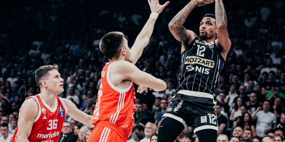 Igraju Zvezda i Partizan! Evo kad i gde možete da gledate večite