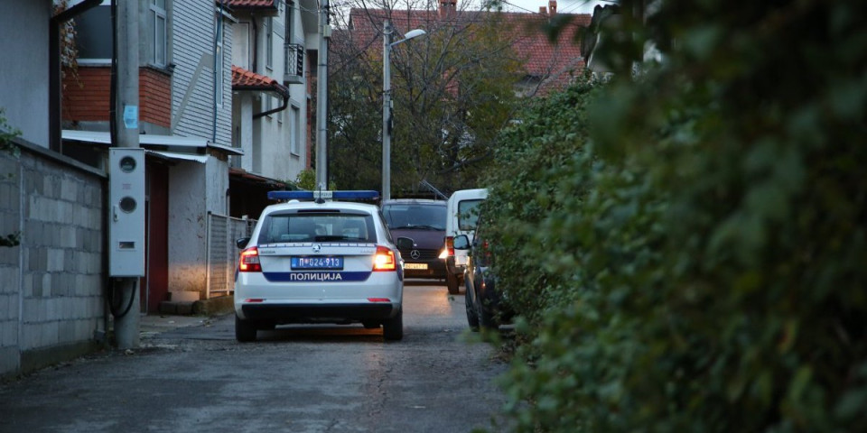 Putnici od siline udara doslovno leteli po vozu: Putnica opisala jeziv sudar sa traktorom kod Šapca