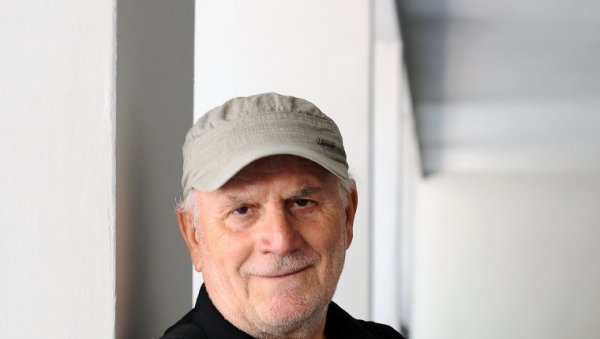 БУДИЛНИК НАРОДНЕ СВЕСТИ: На 68. Фестивалу фестивала у Требињу изложба Родоначелници српског театра БУДИЛНИК НАРОДНЕ СВЕСТИ: На 68. Фестивалу фестивала у Требињу изложба Родоначелници српског театра