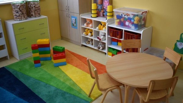 ЗА НЕДЕЉУ ДАНА ПОДНЕТО ВИШЕ ОД 4.000 ПРИЈАВА: Како функционише упис деце у вртиће - све што треба да знате на једном месту