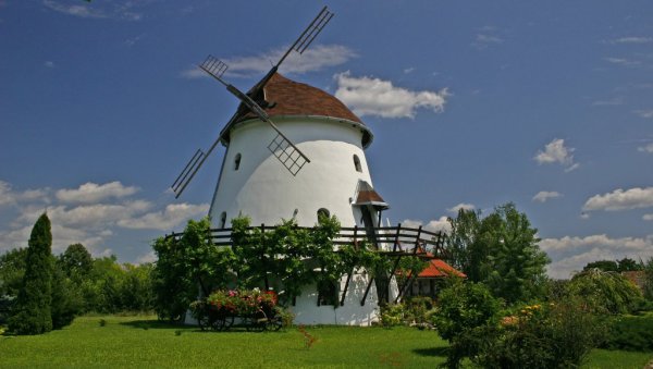 Где побећи од гужве за Први мај: Најбоља села у Србији за одмор у природи и миру